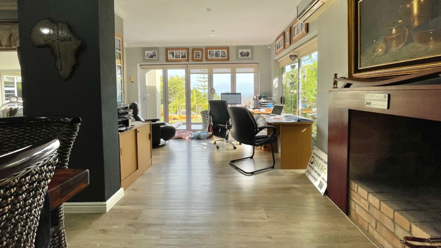 3 Bedroom Property for Sale in Helena Heights Western Cape